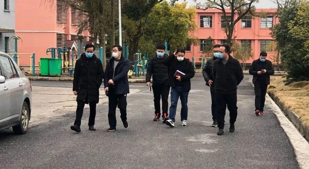 蒋凌鹤到野市乡督导疫情防治工作12月3日上午,县委常委,组织部长