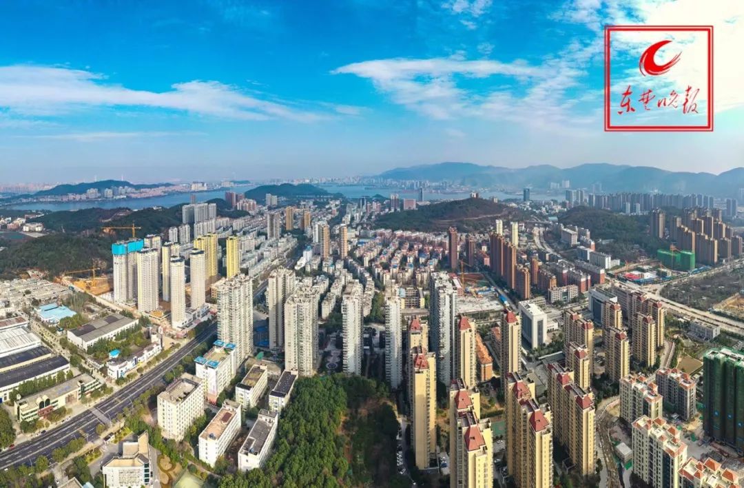 快看此时此刻这就是窗外的黄石