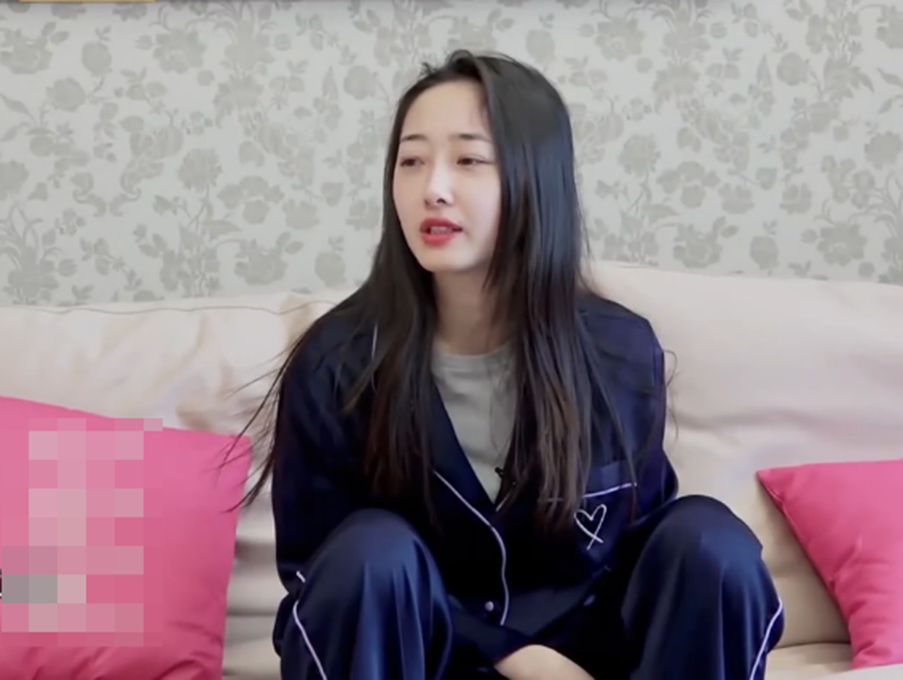 蒋梦婕尹正恋情疑曝光,却遭网友嘲讽:为啥不跟蒋劲夫在一起?