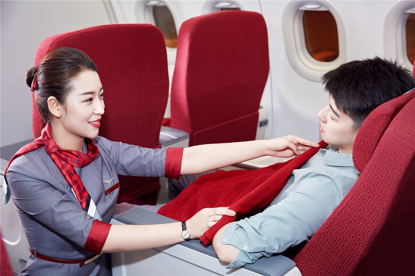 空乘必须具备那些能力,你是否同样具备?_服务