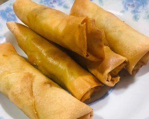 原创立春吃春卷做法简单一口下去酥脆不油腻天天吃都不会腻