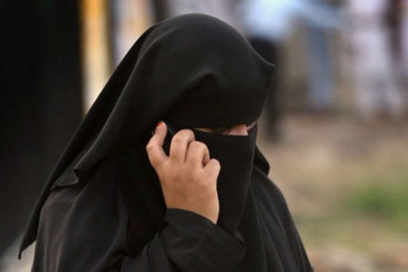 阿富汗女人基本都是在家里