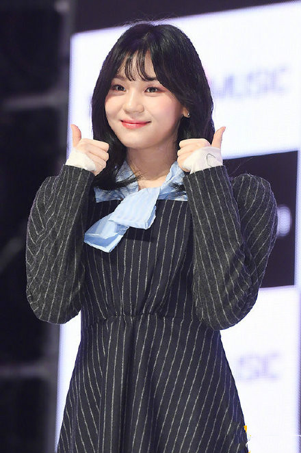 gfriend新专,主打曲crossroads被指抄袭引争议