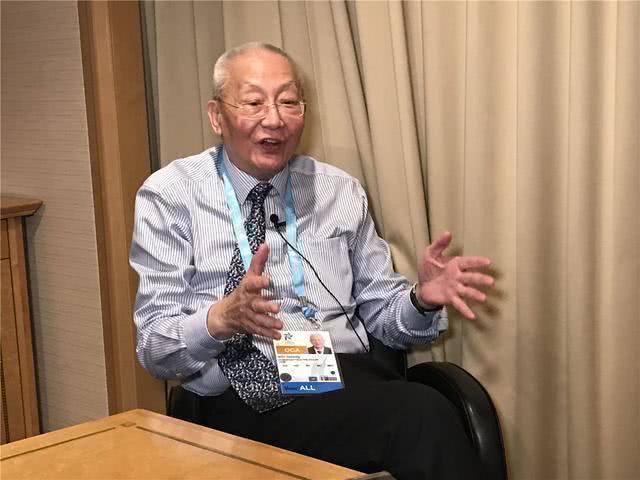 82岁魏纪中再次低头道歉:有的也许我说错了,欢迎批评指正