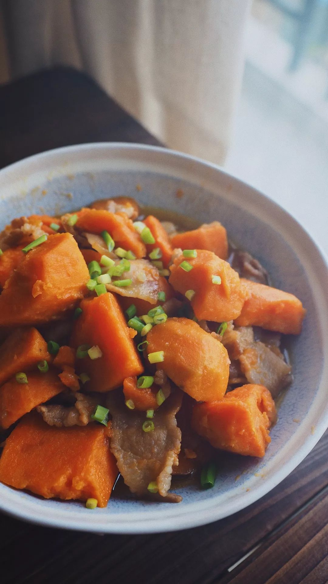 吃瓜啦这道地瓜烧肉清甜味美