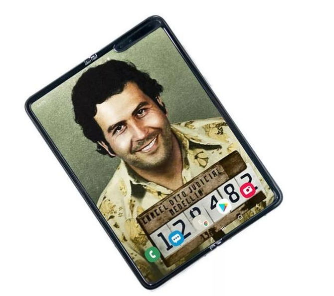 折叠屏手机也降价escobarfold2发布仅售399美元