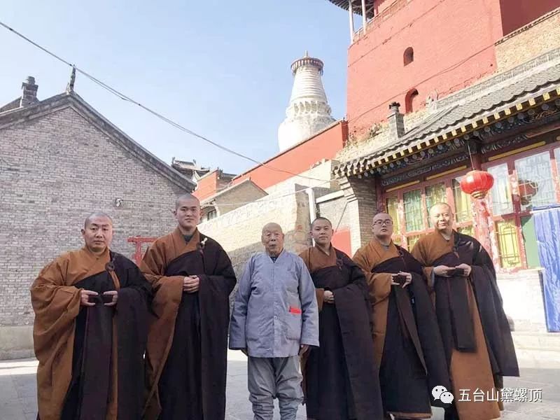 五台山照见法师生平图片