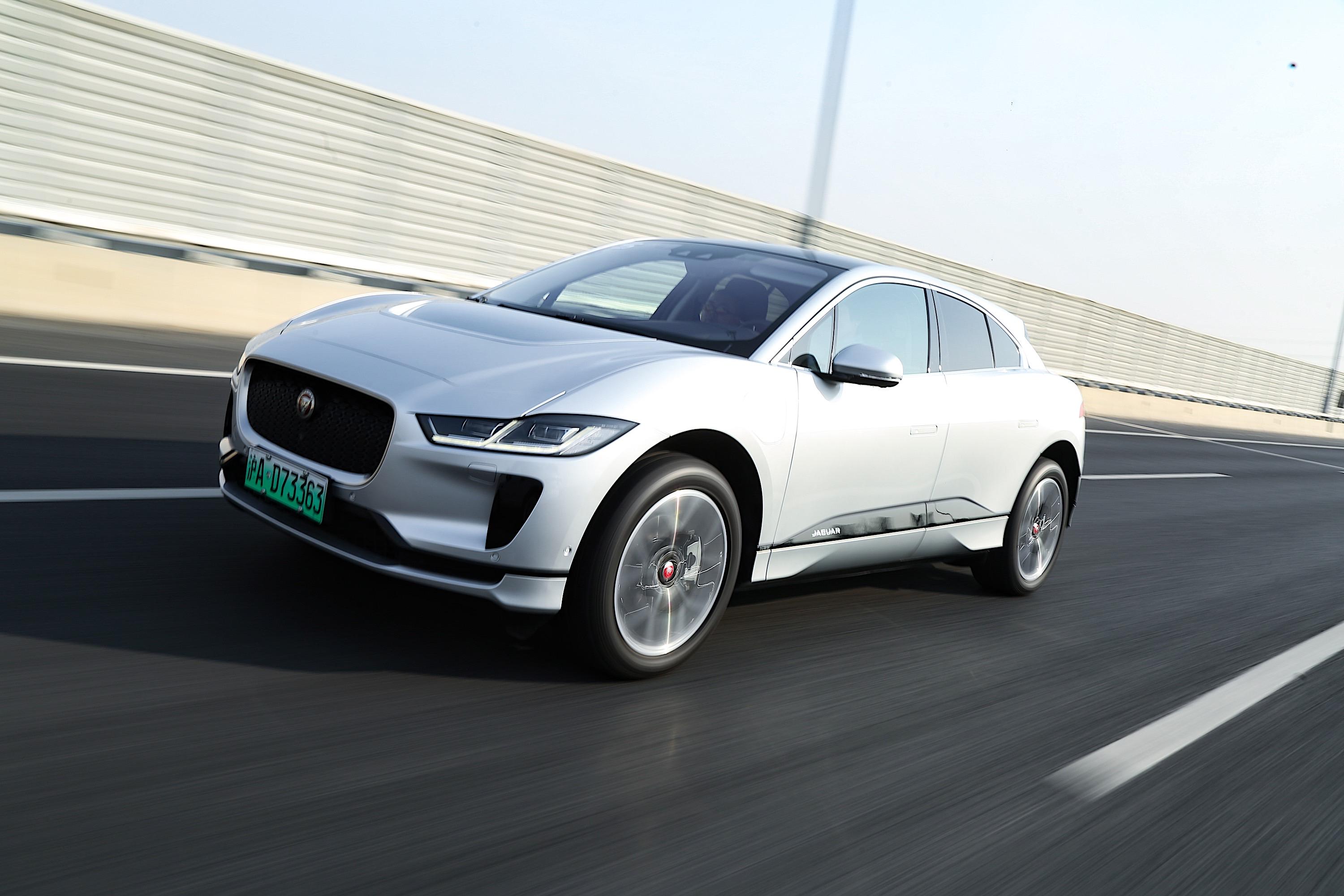 传承赛道基因百公里加速仅48秒试驾捷豹ipace