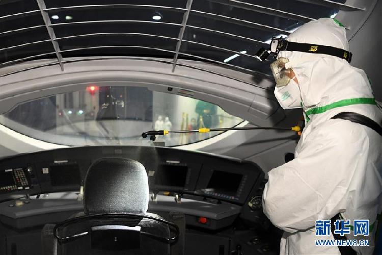 动车组车厢怎么消毒防疫看完这组图你就明白了
