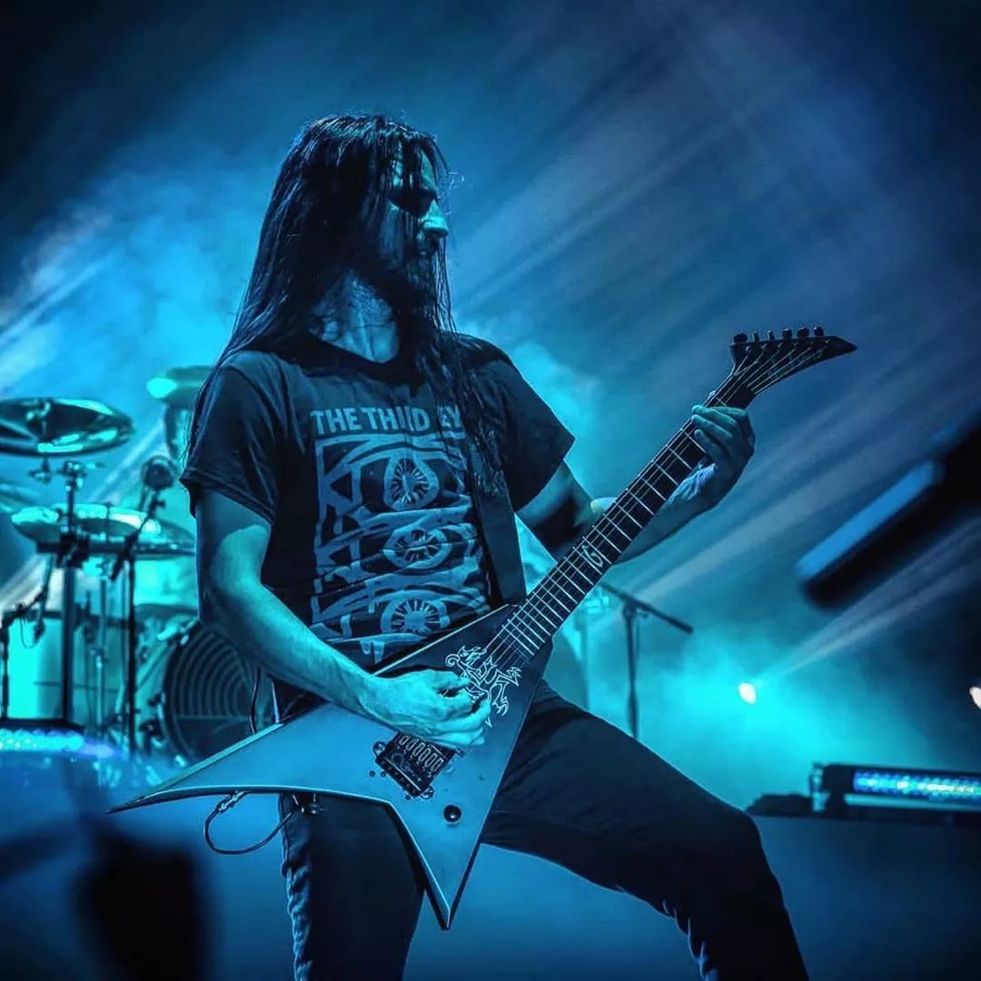 大师云集丨摇滚吉他翘楚jackson艺术家帅照