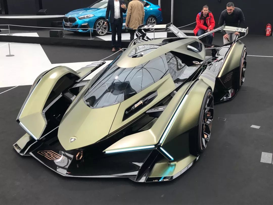 bugatti la voiture noirejaguar i-pace conceptopel gt x