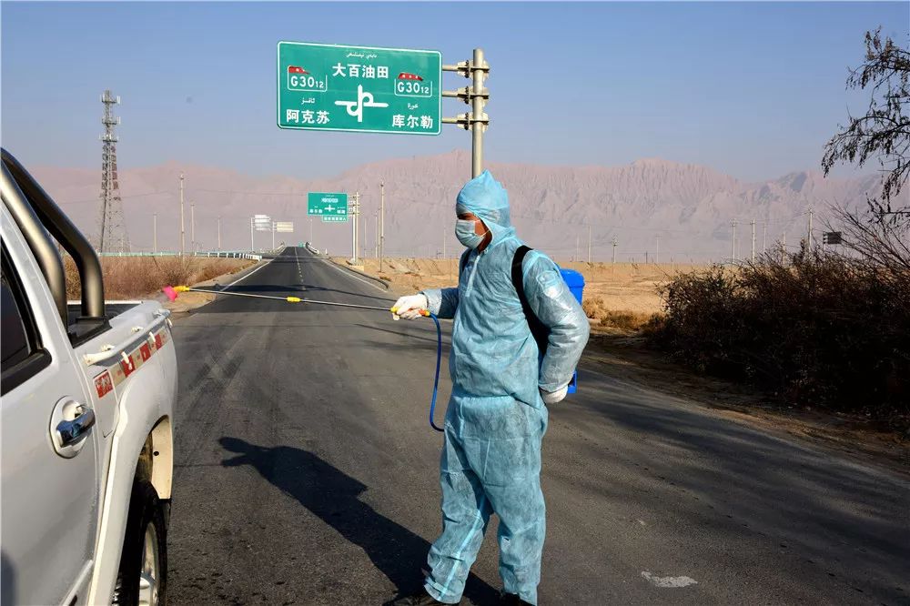 一线在员工和群众需要的关键时刻他们挺身而出当疫情来袭战"疫"掠影