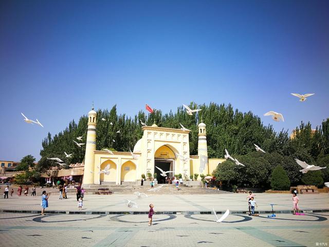 开着日产途乐自驾新藏线和丙察察,单车三人,29天13554公里_哈密