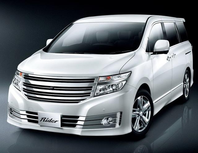 最擅长舒适设计的日产推出～日产elgrand 保姆车