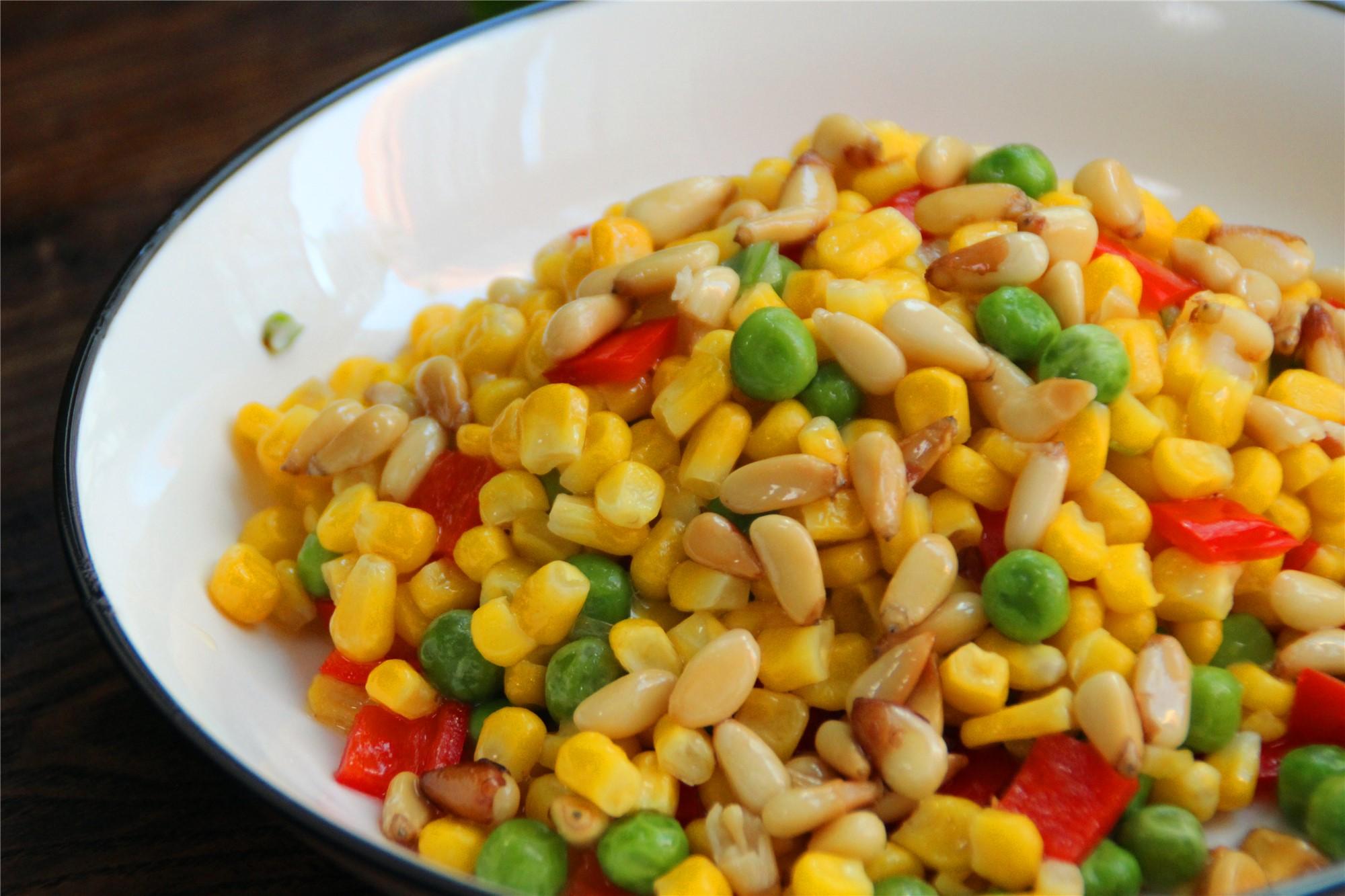 别总是把玉米做粥吃教你用玉米做菜五彩缤纷看着就有食欲