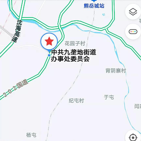 党徽在战"疫"中闪闪发光