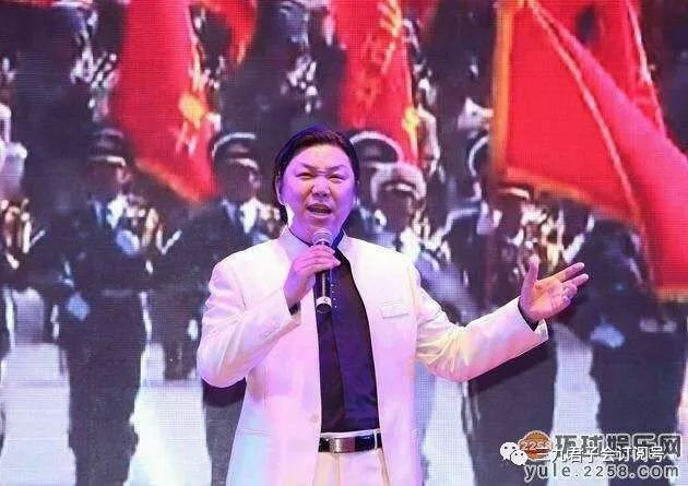 【君子名人录】男高音杨霖用《祝福》的歌声给您拜晚年了!