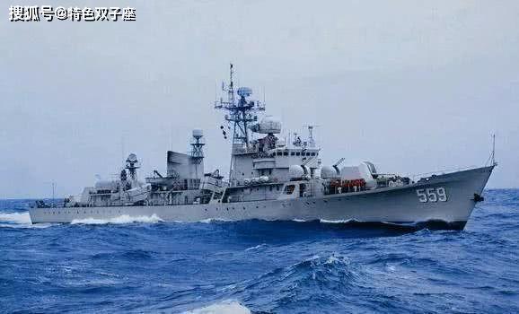下图为在南沙巡逻的559"佛山"不过考虑到护卫舰支队当下的担子很重