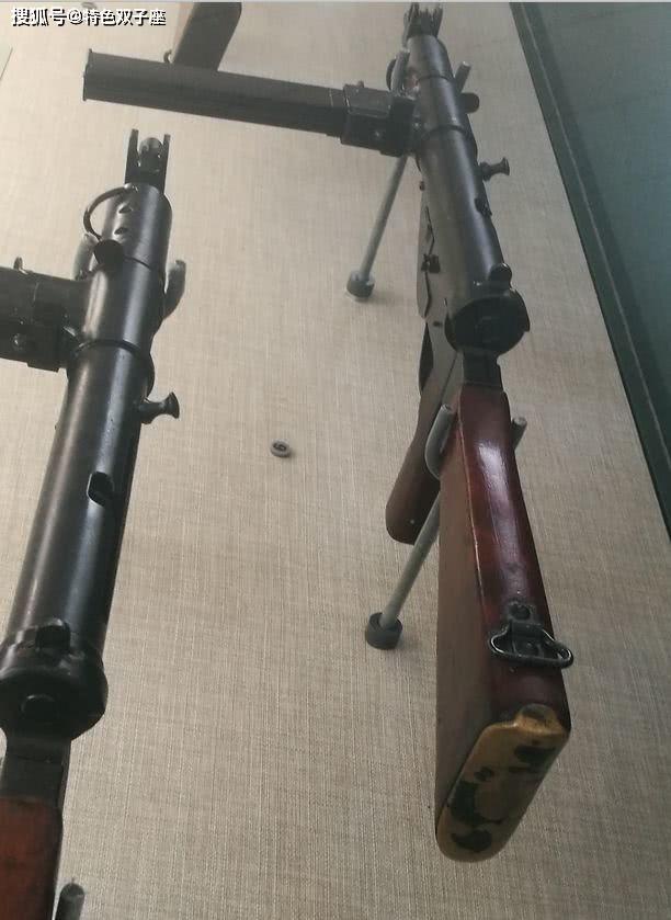原创这支国产神秘冲锋枪性能先进而外形怪异身世谜团被揭开