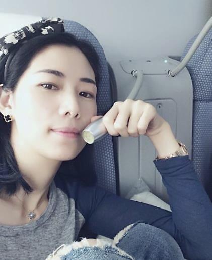 冯潇霆,曾诚都来了 申花太太团已成中超第一_王剑群