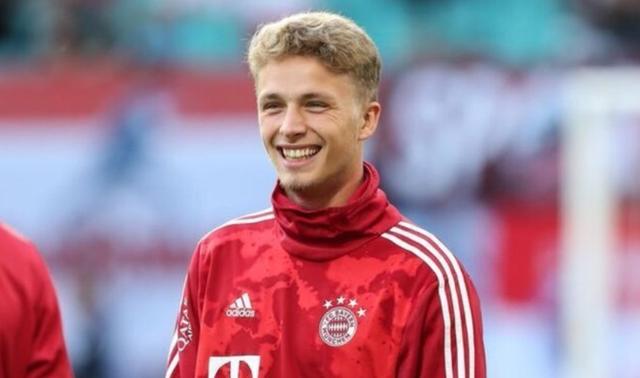 德媒:阿尔普被移出欧冠大名单,辛格被招入_拜仁