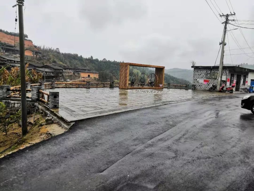 那不是空城那是巨口乡村防疫的众志成城