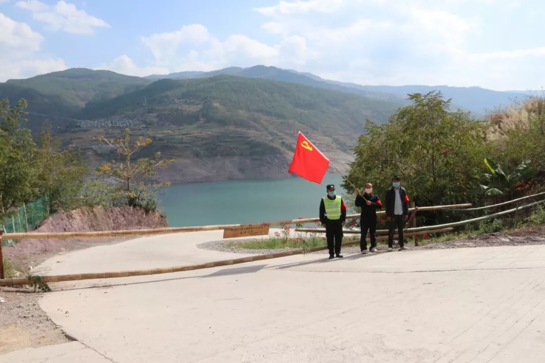 凤庆县新华乡查处1起疫防期间偷渡行为