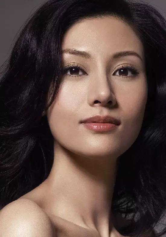 明星眼睛和眉毛的大秘密