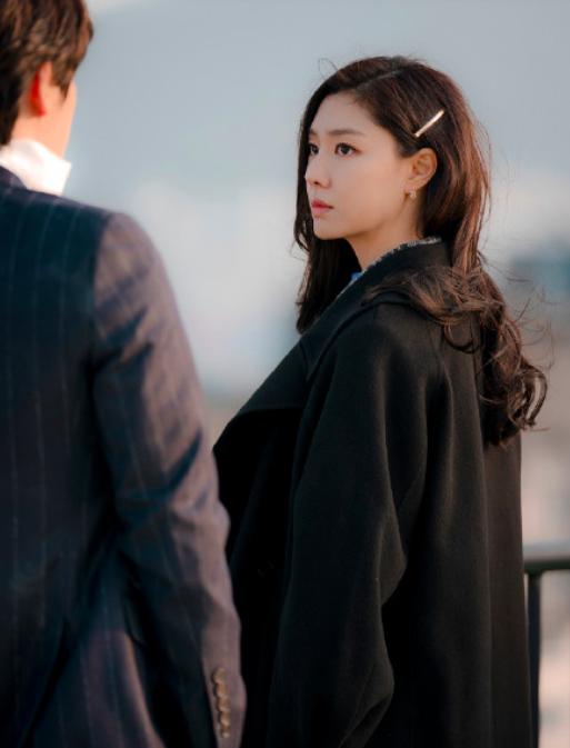 原创爱的迫降女二穿搭盘点170cm女生这么穿帅炸了