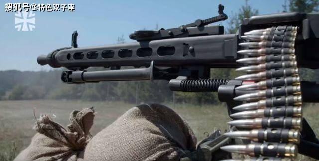 原创德国mg42堪称最经典机枪后继者青出于蓝性能遥遥领先