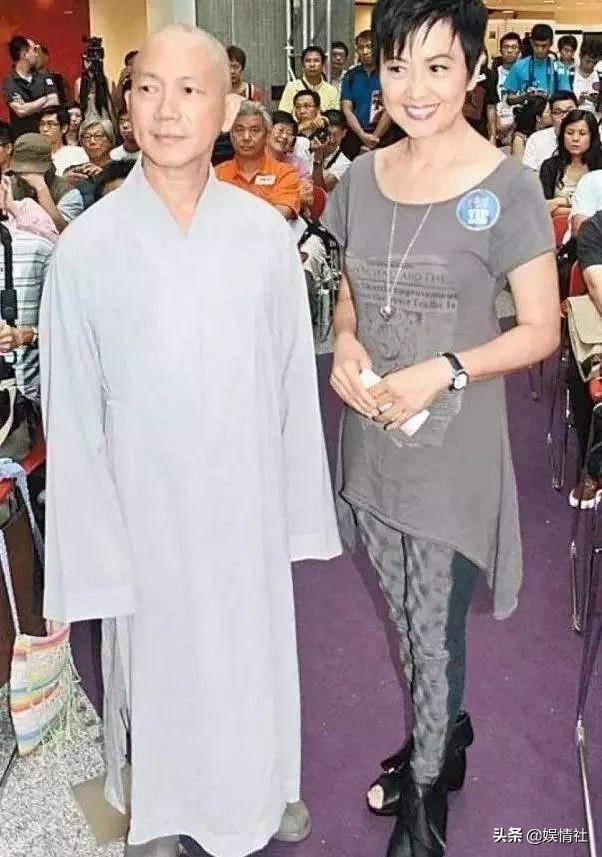 唯一没红的“郭芙”,生活却最“离奇”,当男人只顾自己就放手吧_廖安丽