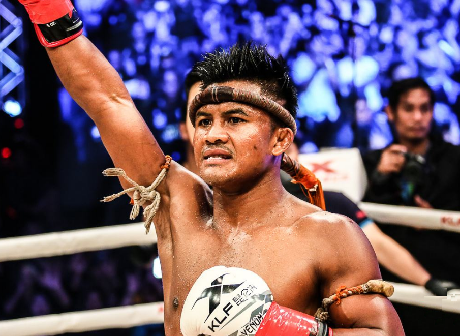 原创 最近,泰拳王子播求干了件大事!