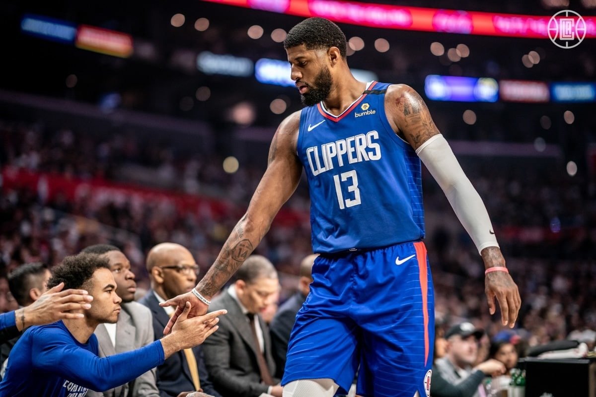 生活不亏待努力的人科比的传人永不缺杀手本色保罗乔治做到了