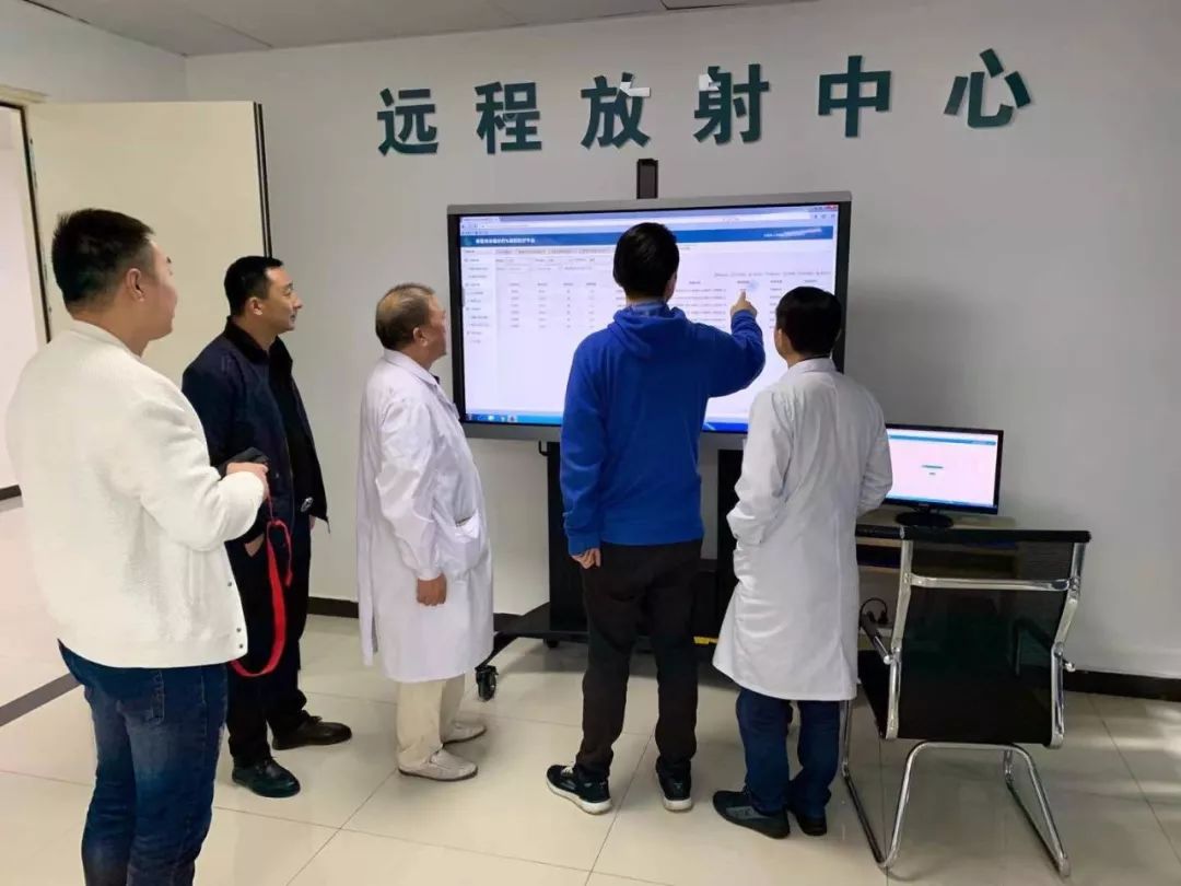 远程会诊有效阻隔了病毒的传播,最大限度地保护了医护工作者不受病毒