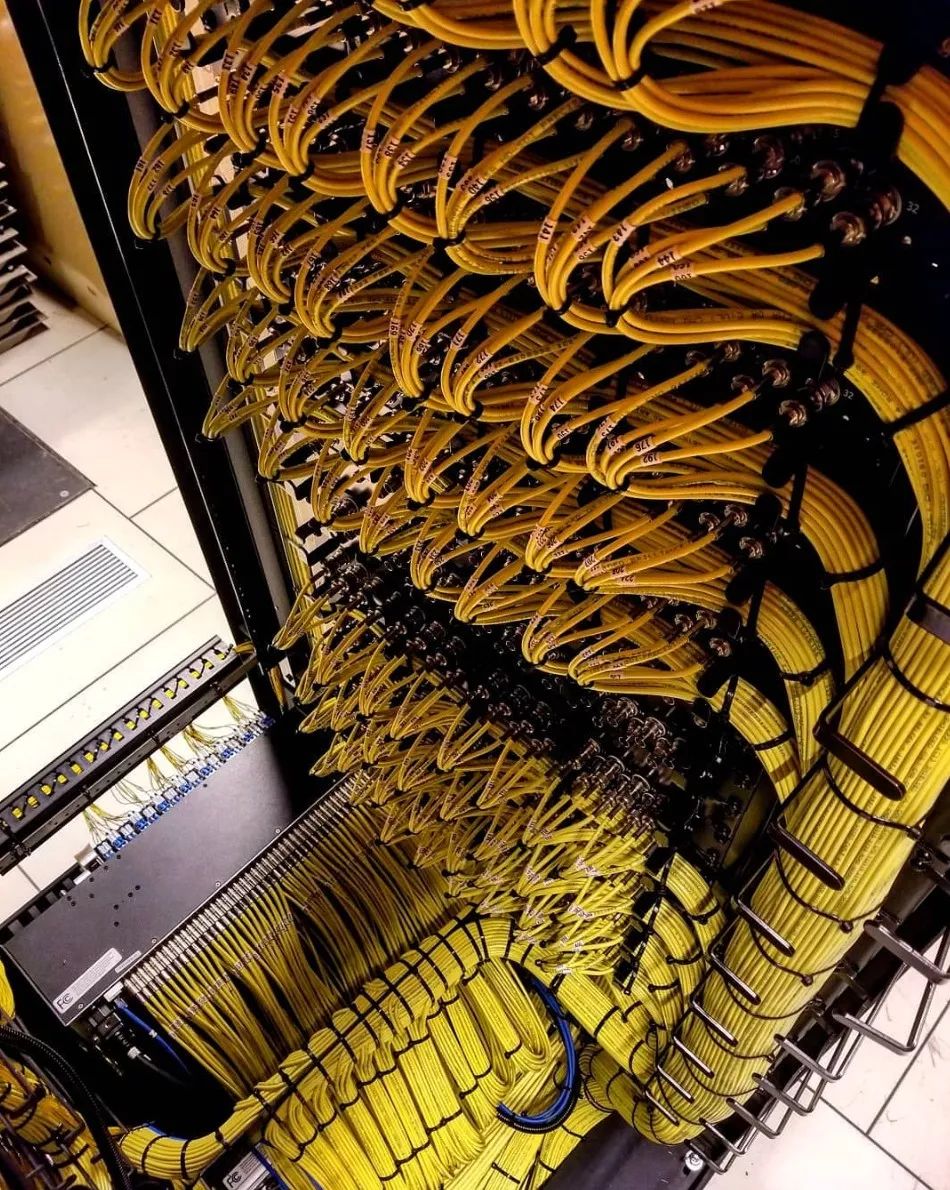 综合布线赏析这是否你见过的最美布线