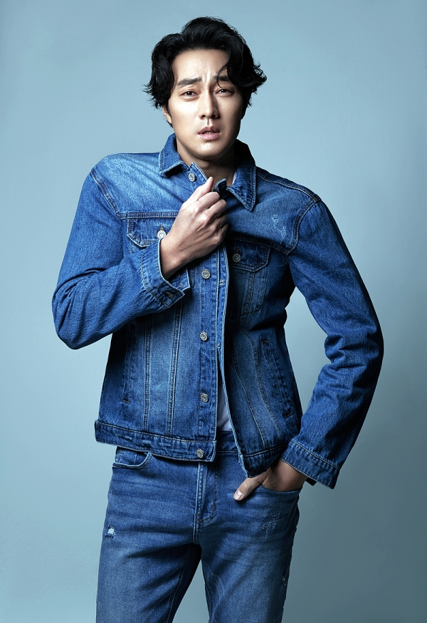 苏志燮最新代言宣传照曝光 完美诠释成熟男人性感美