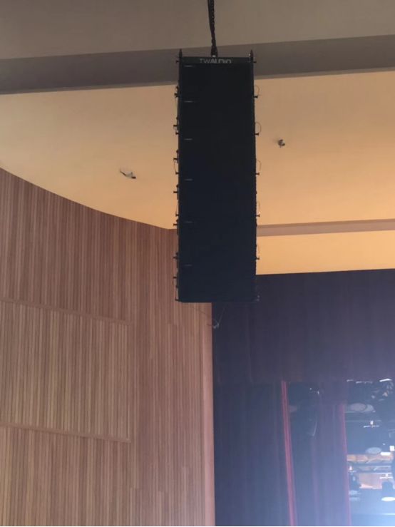 锐声|教育案例|成都市龙泉二中_演艺