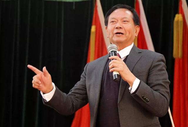 录混:张晟豪编曲:张国兵演唱:张素珍作曲:张素珍作词:邓九高——献给