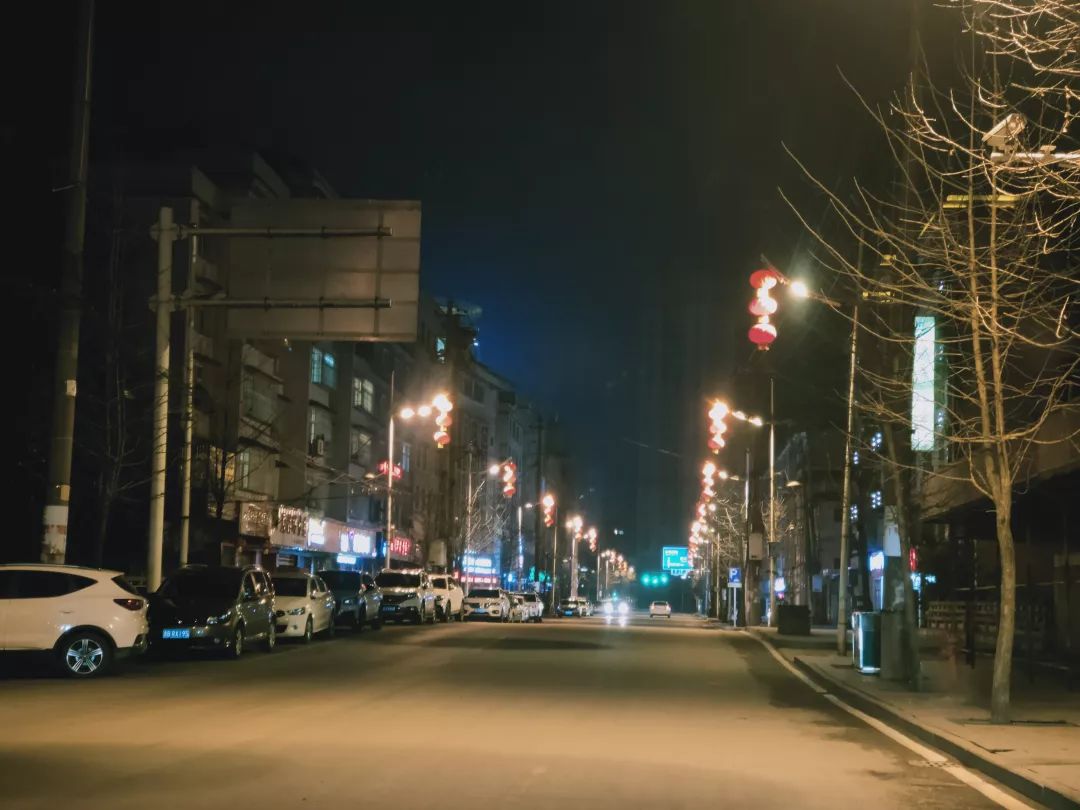 六枝这组空城照是我们抗击疫情最好的证明