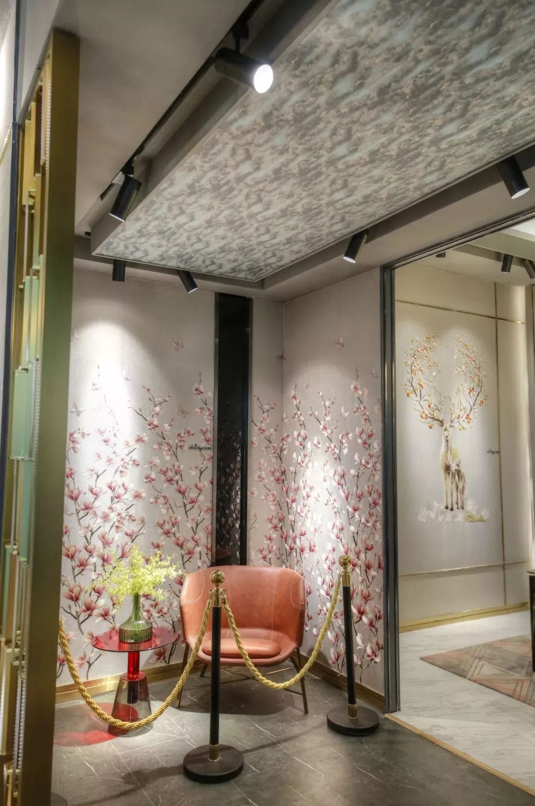 春暖花开艾是墙布为你而来