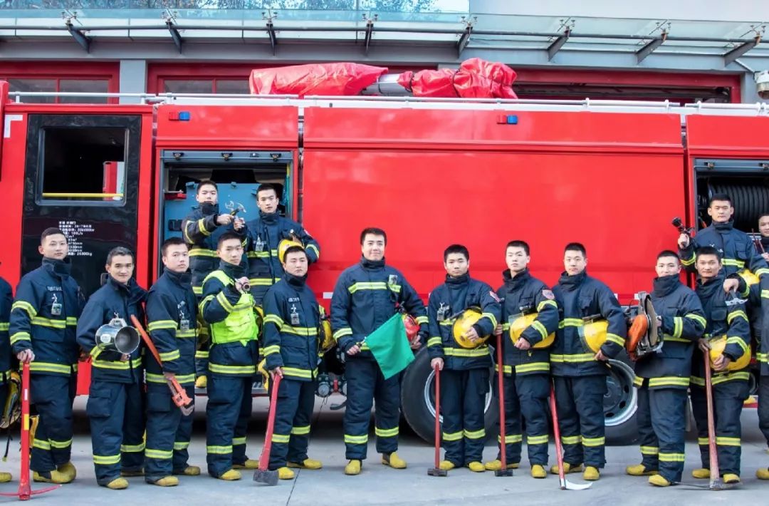 樊继沛,安德门消防站中队长,是一个对待工作特别认真负责的同志,2019