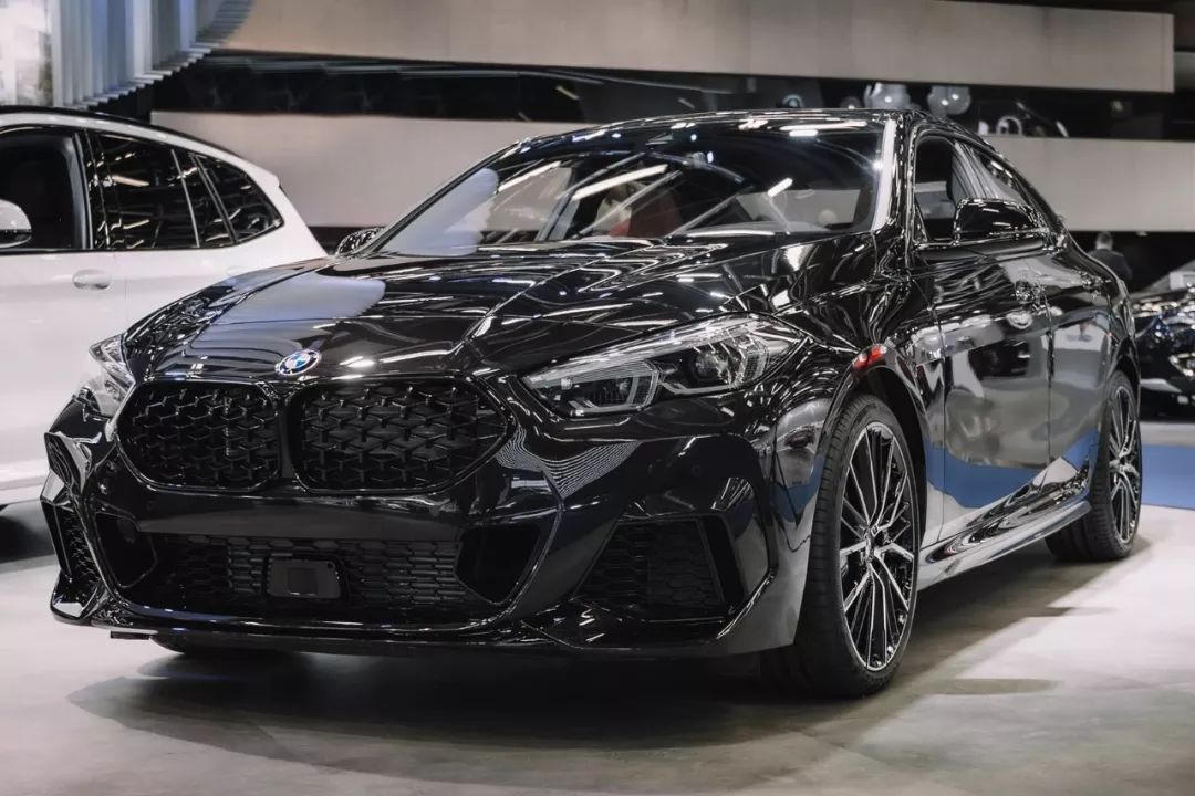 帅到没朋友!宝石青bmw2系四门轿跑车先睹为快