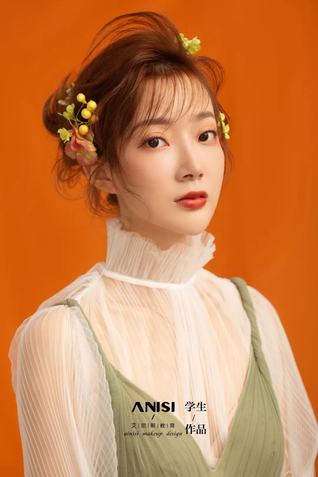 优秀美妆作品赏析