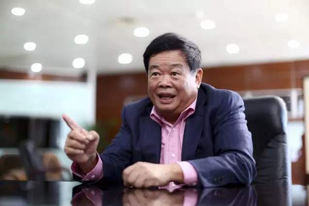 除了内地的富豪捐款之外,东南亚的富豪也纷纷捐款,其中黄志源捐款1亿