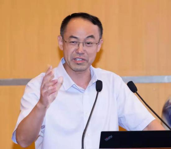 武汉工程大学管理学院 吕力教授近日的疫情作为一个公共事件,地方政府