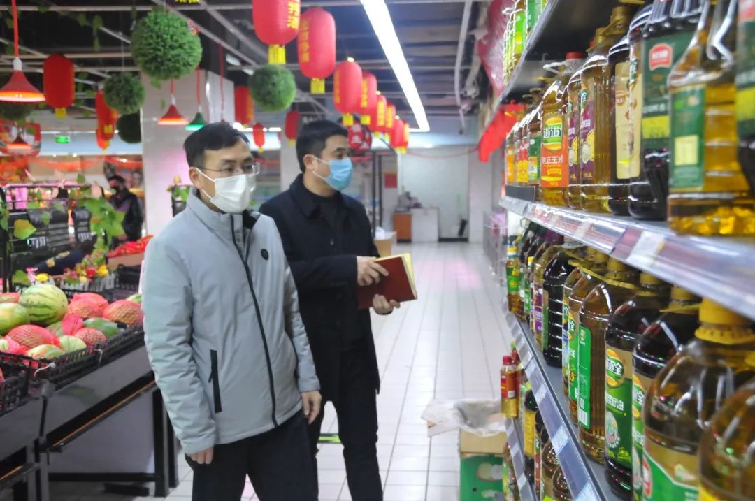 唐咸富在暗访督查时强调:切实增强使命感责任感 构筑