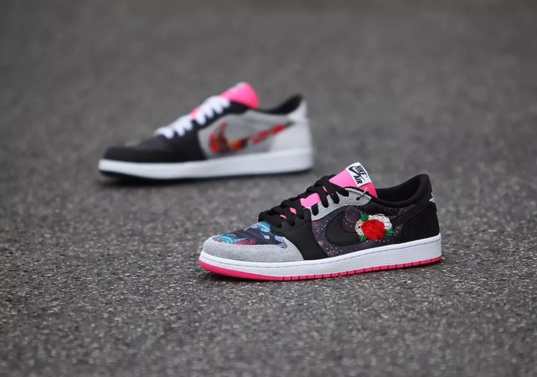 來自strangelove跟nike聯名的一雙情人節限定dunk low▼