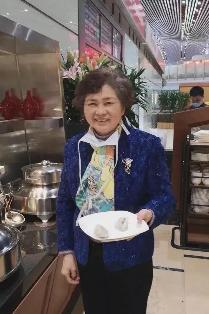 每天只睡3小时73岁李兰娟院士被称作和病毒赛跑的老太太
