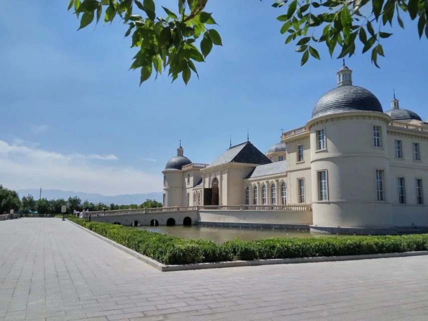 宁夏银川这个梦幻的葡萄酒庄,犹如中世纪欧洲城堡