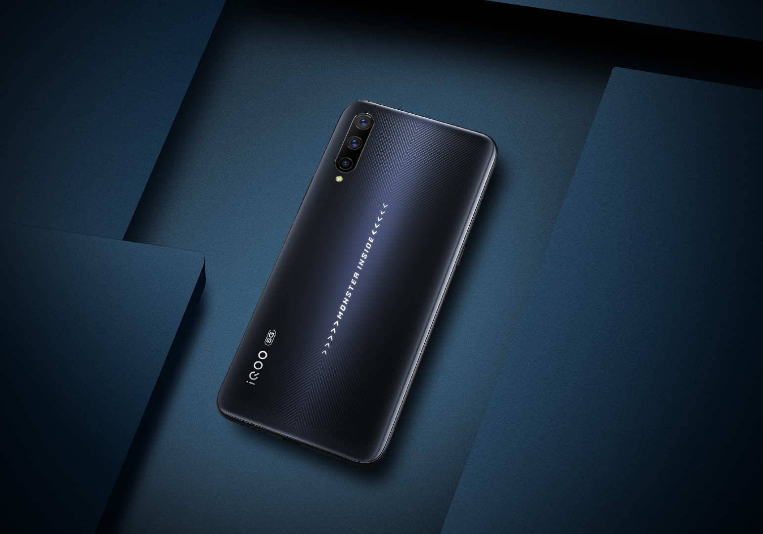 没错又是vivovivo连续五个月领跑安兔兔跑分排行榜